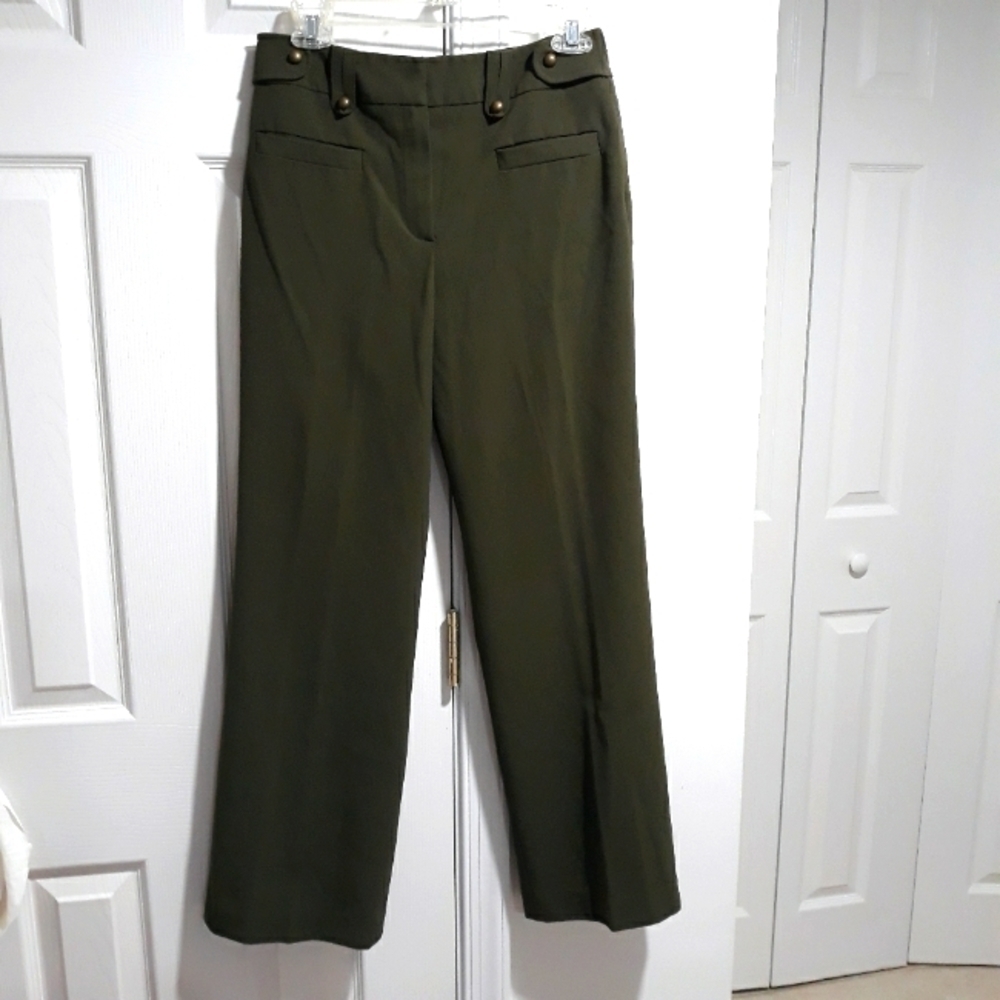 Larry Levine Stretch women's size 6 Petite green pants